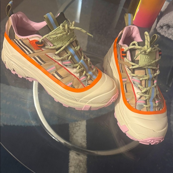 Burberry Cream and Orange Sneakers - Picture 1 of 4
